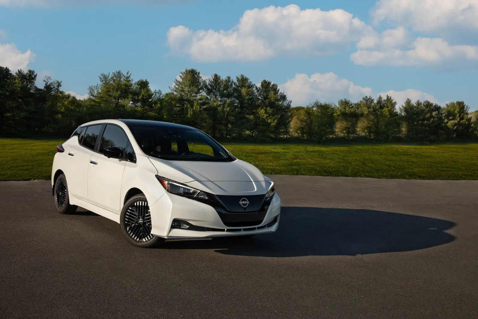 Nissan Leaf 2025 S Exterior
